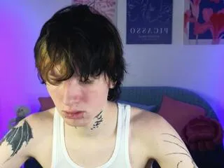 travis_class from Flirt4Free is Freechat