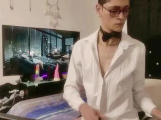 Tyler_thin from Flirt4Free