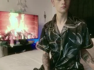 Tyler_thin from Flirt4Free