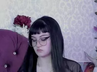 Violet_lyon from Flirt4Free