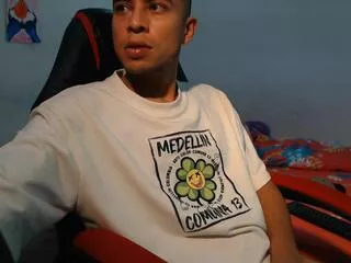 Will_be from Flirt4Free