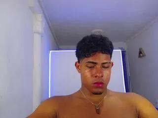 xavier_bryant from Flirt4Free is Freechat