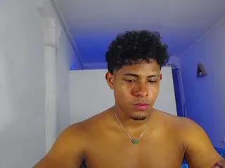 xavier_bryant from Flirt4Free is Freechat