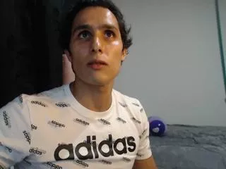 Zack_star from Flirt4Free