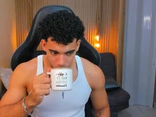 zaiden_klein from Flirt4Free is Freechat