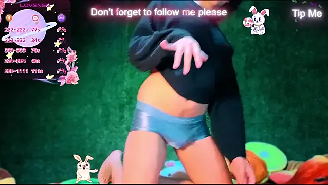 -BlueOpal- from StripChat is Freechat