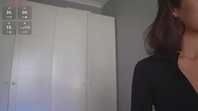 Girls: try live performances with matured performers, from dancing to quirks, in a variety of beautiful sex cams.