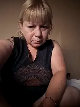 1milfemma from StripChat is Freechat