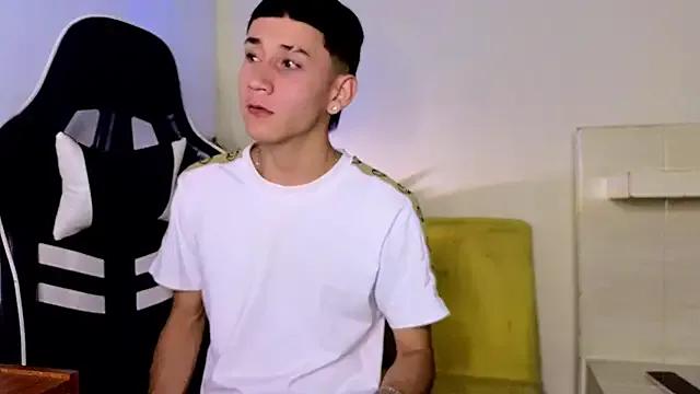 777_camilo from StripChat