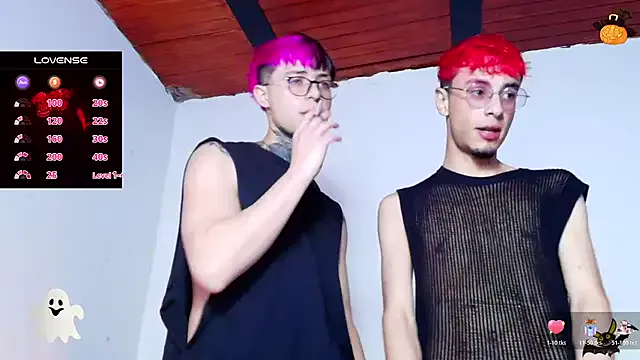 7_Saturno_7 from StripChat is Freechat