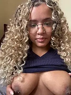 99_Lilith from StripChat
