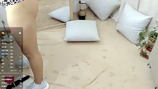 Girls: try live performances with matured performers, from dancing to quirks, in a variety of beautiful sex cams.