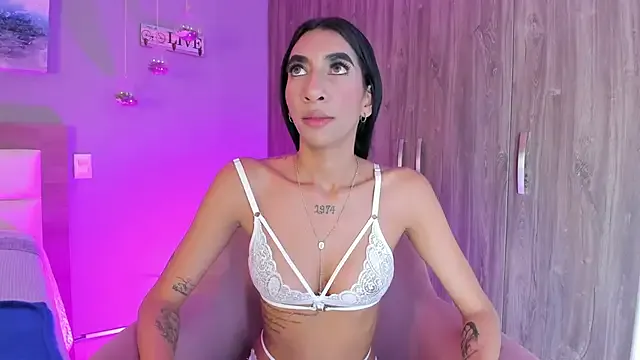 _Ashly_77 from StripChat