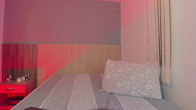 _Ashly_77 from StripChat