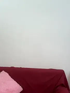 _Isabella_1 from StripChat is Freechat