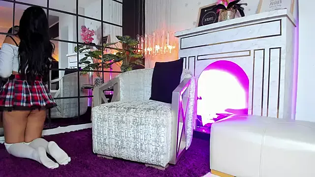 Girls: try live performances with matured performers, from dancing to quirks, in a variety of beautiful sex cams.