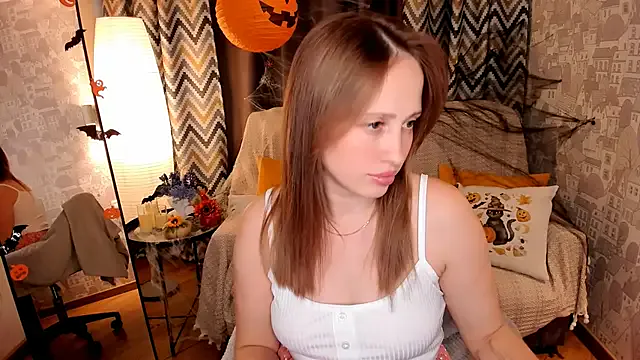 _SilverMoon_ from StripChat is Freechat