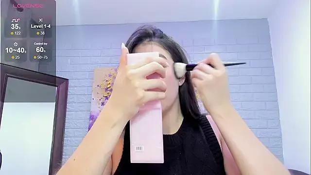_sofia_cruz from StripChat is Freechat