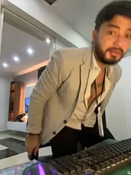 _tony8 from StripChat is Freechat