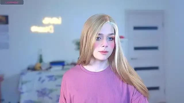 _yourFoxy_ from StripChat is Freechat