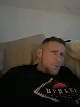 aaronmc311840 from StripChat is Freechat