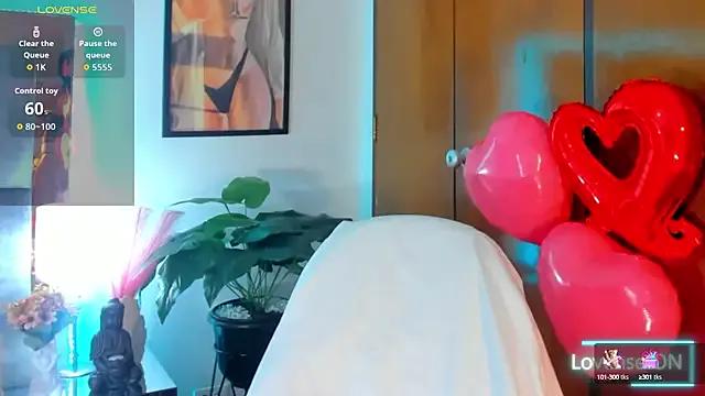 Abbye_blue01 from StripChat