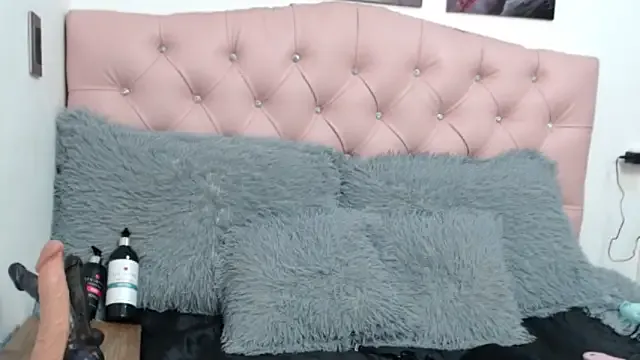 Abigail_f00x from StripChat