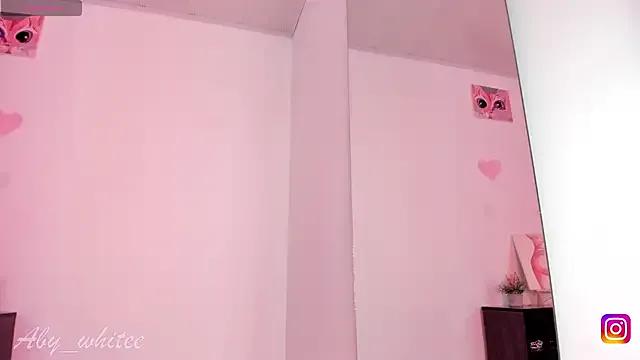 AbyWhitee from StripChat is Freechat