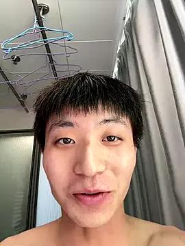 ace2p from StripChat is Group