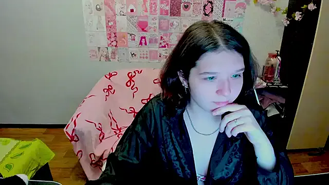 Girls: try live performances with matured performers, from dancing to quirks, in a variety of beautiful sex cams.