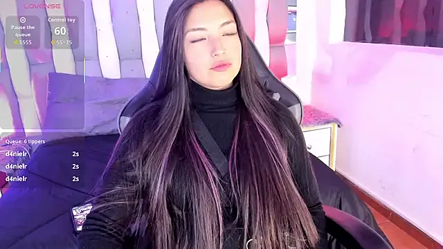 Girls: try live performances with matured performers, from dancing to quirks, in a variety of beautiful sex cams.