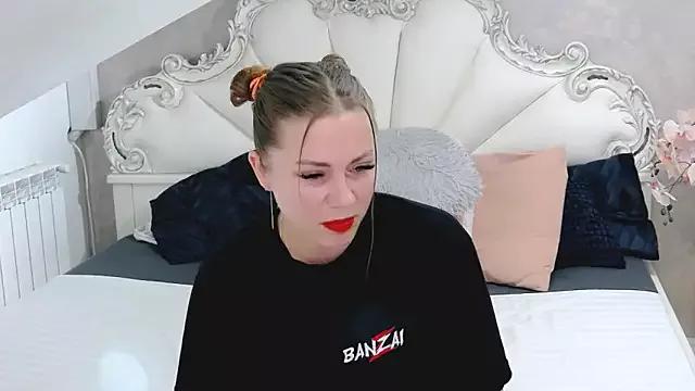 Girls: try live performances with matured performers, from dancing to quirks, in a variety of beautiful sex cams.