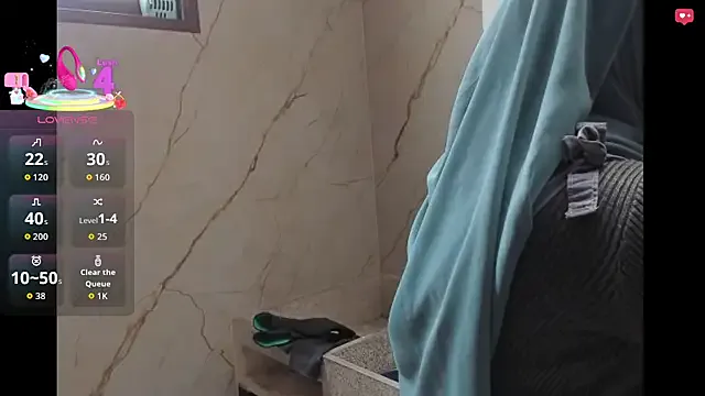 adila_anich from StripChat is Freechat