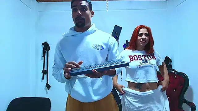 Girls: try live performances with matured performers, from dancing to quirks, in a variety of beautiful sex cams.