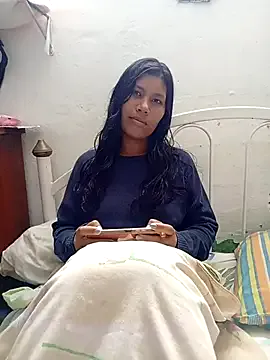 Adriana_20 from StripChat is Freechat