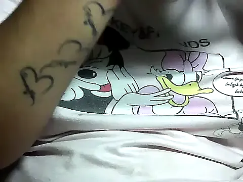 AdrianaDirtyExtreme from StripChat is Freechat