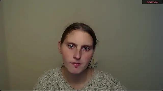 AdrianaRich_ from StripChat is Freechat