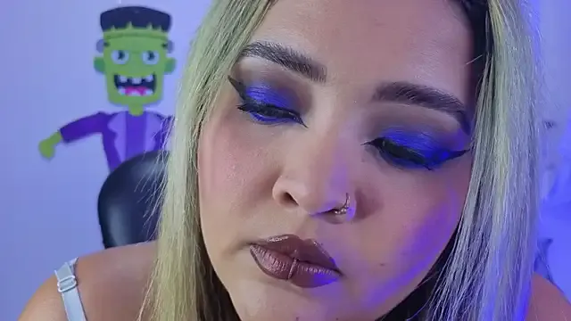 Agatha_humidity from StripChat is Freechat