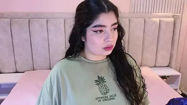 AgathaLynx from StripChat
