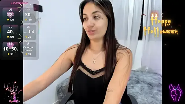 aisha_es from StripChat is Freechat