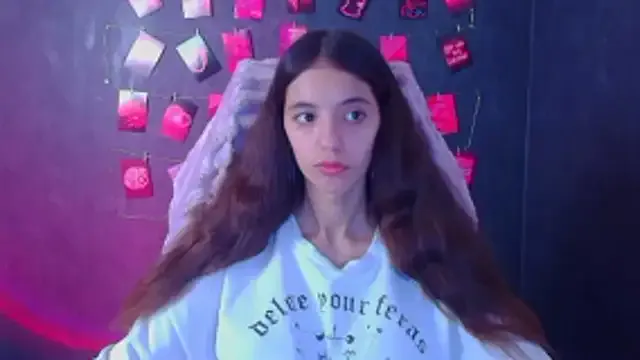 Aishell_ from StripChat is Freechat