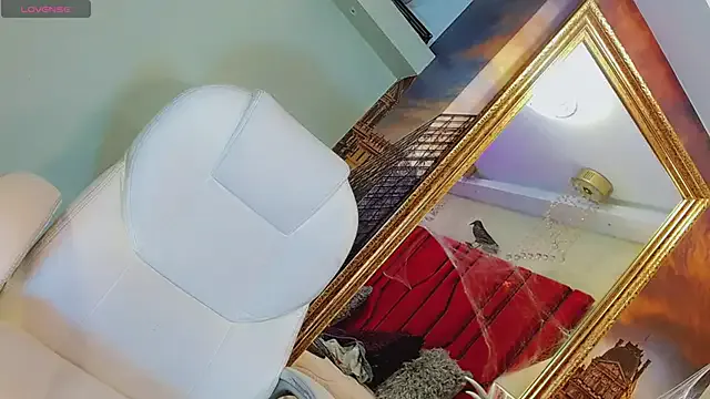 AithanaBlaze from StripChat is Freechat