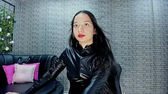 akimy_teen from StripChat is Freechat