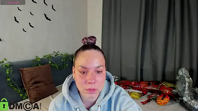 Al1ice_Moures from StripChat is Freechat