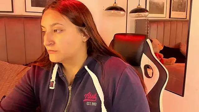 Alaia_Carter from StripChat