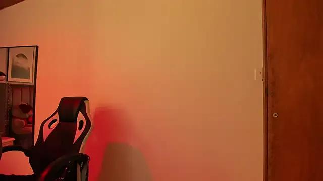 Alaia_Carter from StripChat