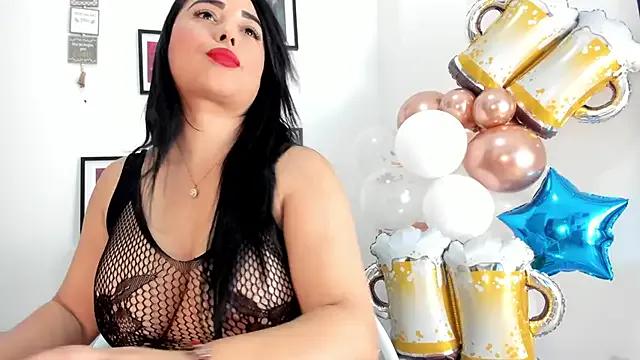 alana-then from StripChat is Freechat