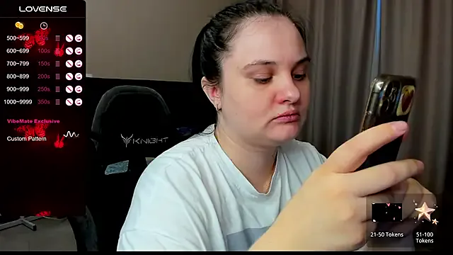 AlanaBrox from StripChat is Freechat