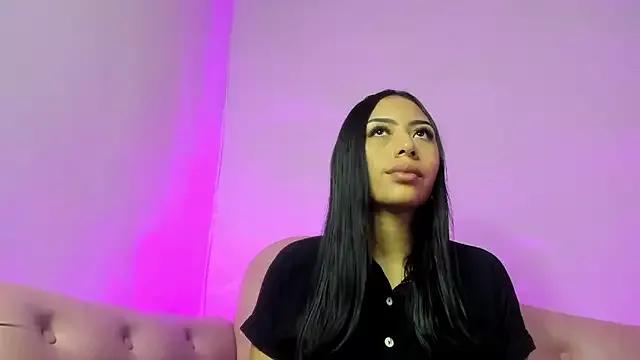 AlanaPetterson from StripChat