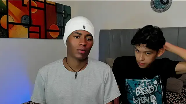 Aland_Criss from StripChat is Freechat